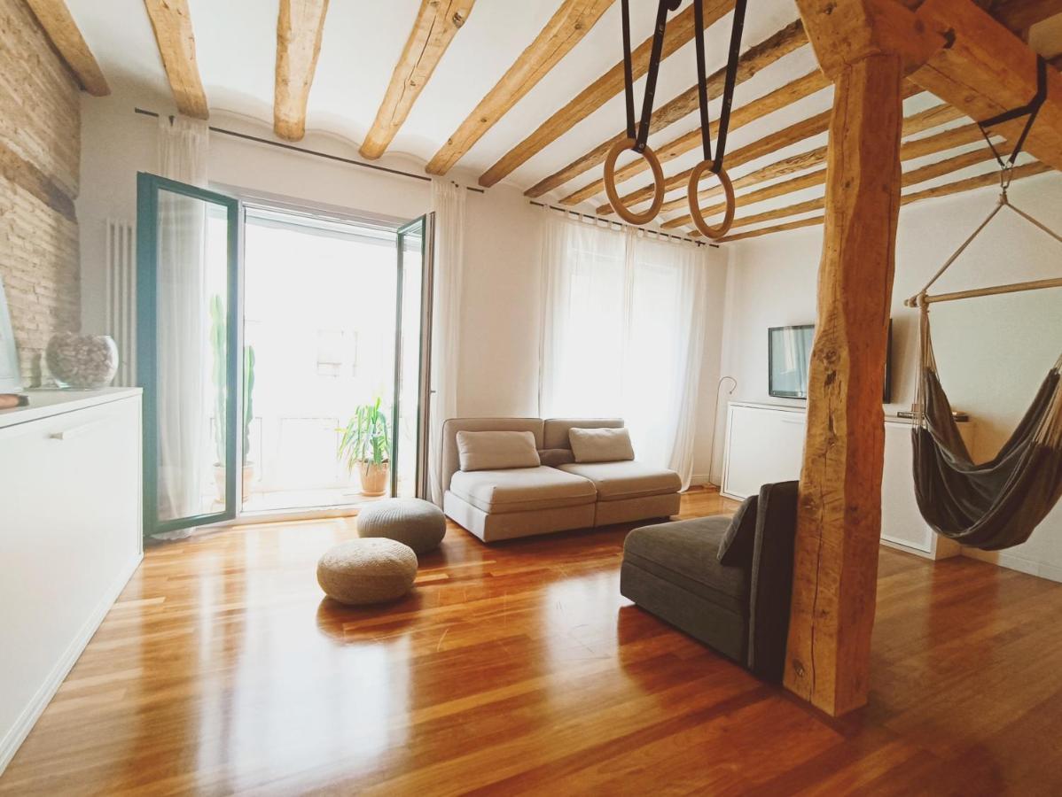 洛格罗尼奥Lux Wood Loft With Air Con & Lift公寓 外观 照片